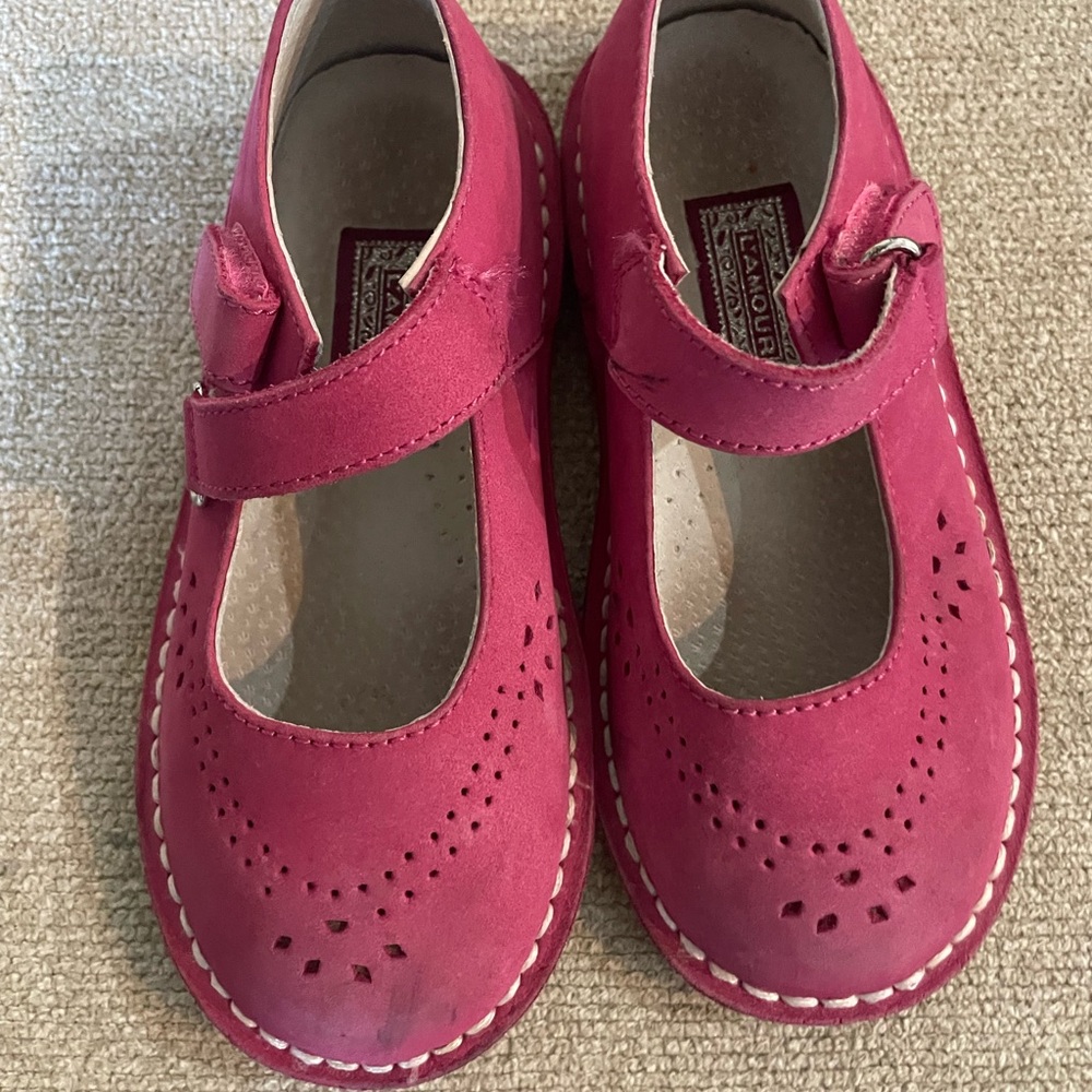 Pink shoes